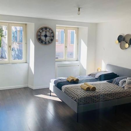 Ferienwohnung Au Petit Cocon De Coco Guebwiller Exterior foto